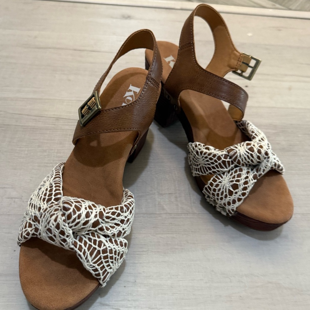 Kork-Ease Brown and White Women's Sandals NWOT SIZE 9 - Picture 10 of 16